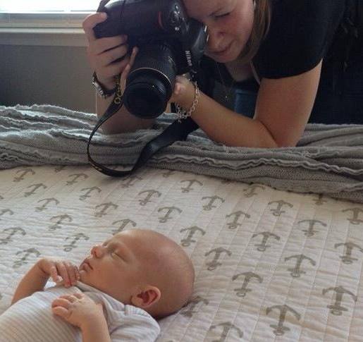 taking pictures of babies