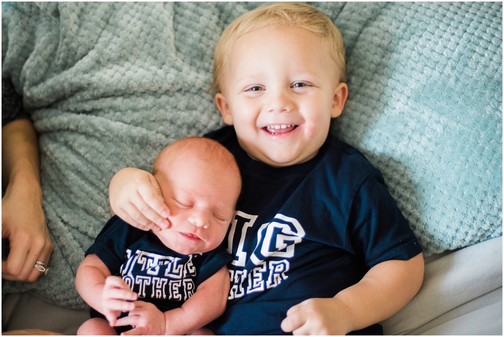 Glen Burnie At Home Lifestyle Newborn Photos_0172