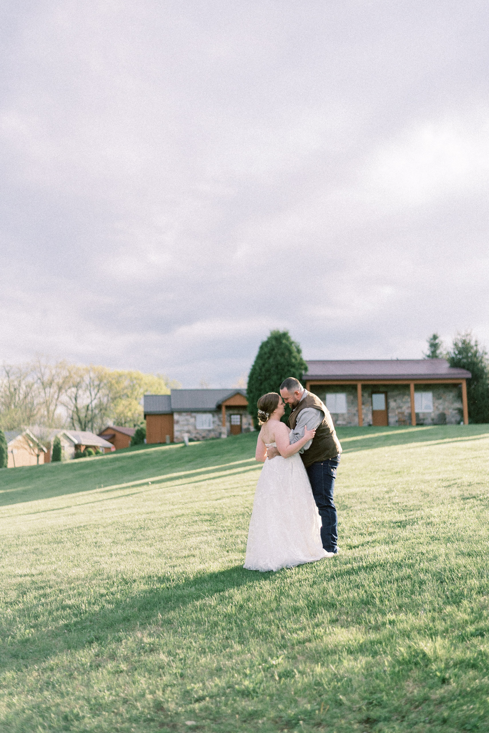 Spring Wedding at The Lodges at Gettysburg