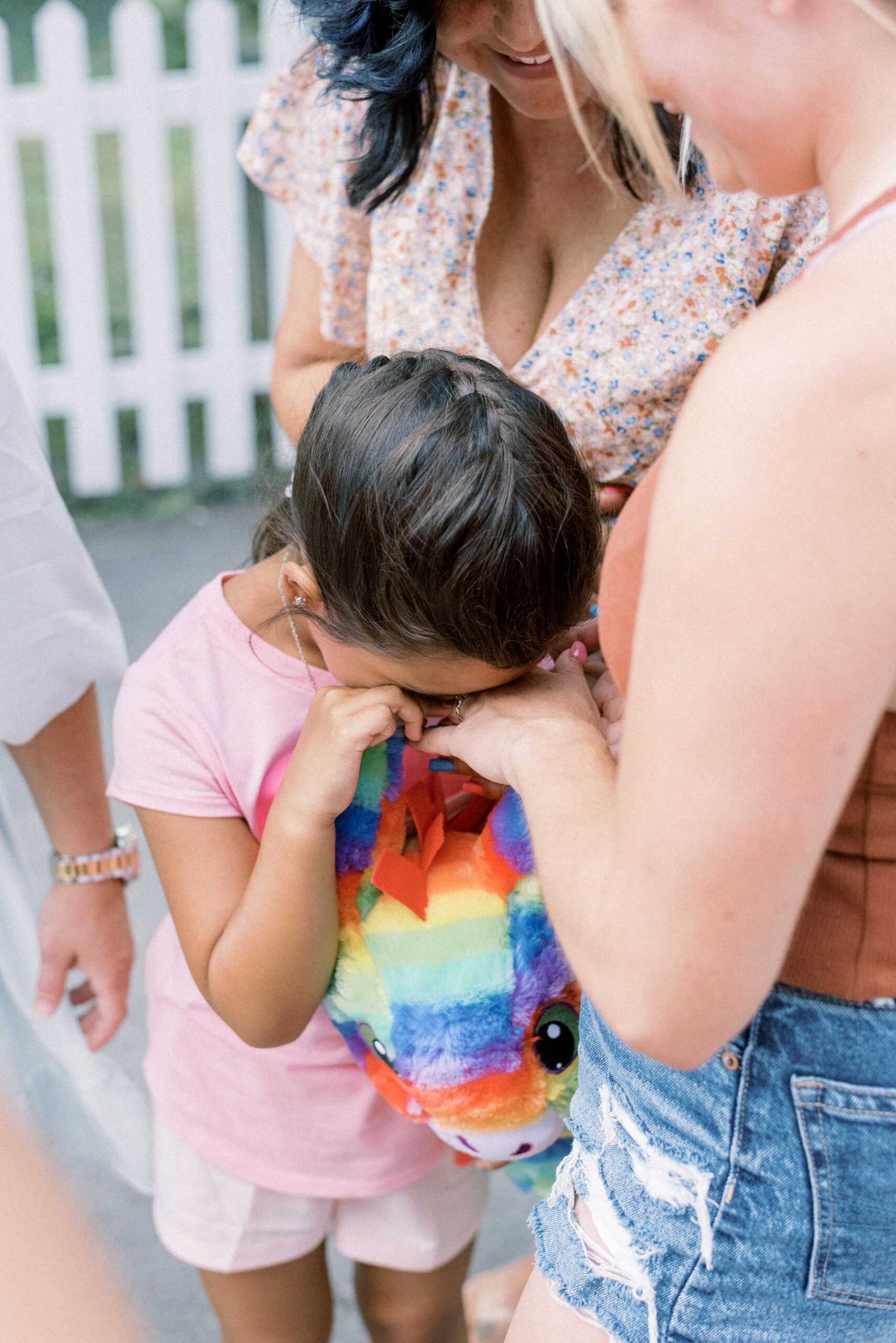 Maryland photographer captures little girl crying