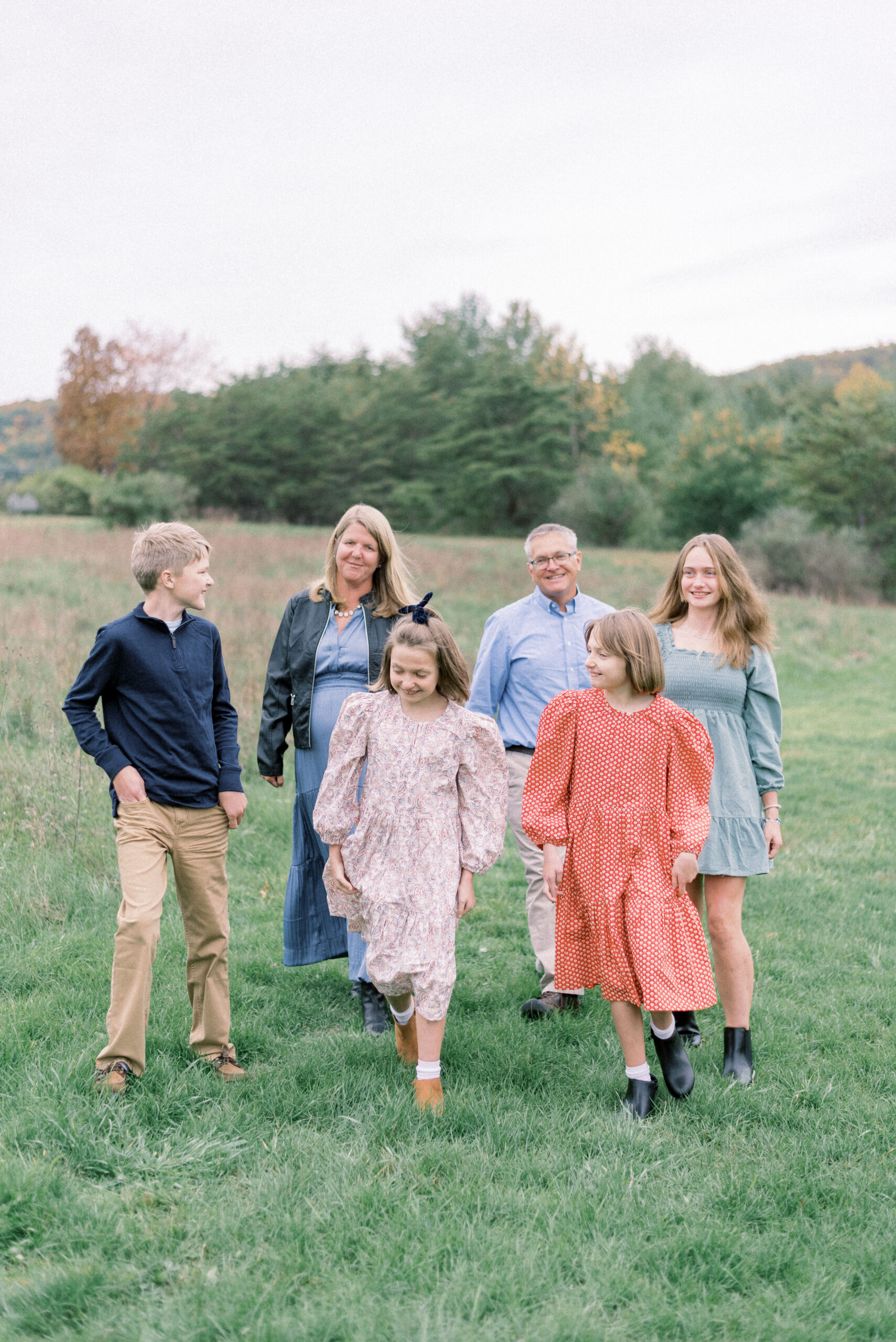 Pennsylvania photographer captures family walking together during portraits