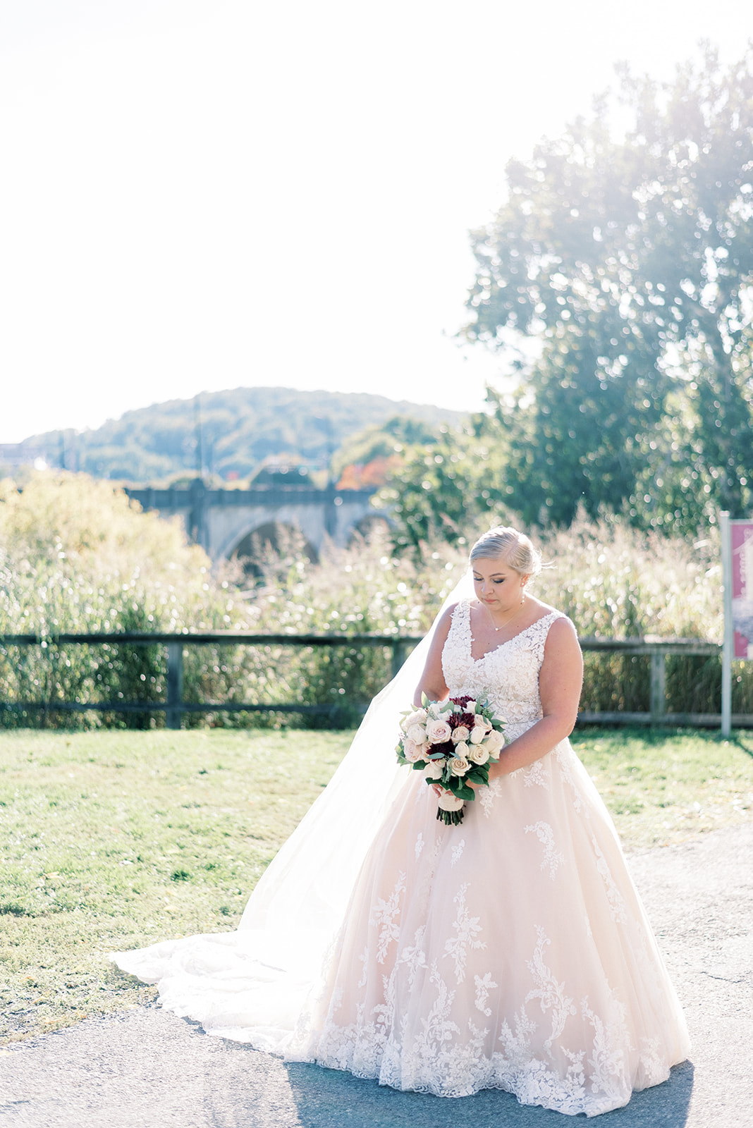 Pennsylvania wedding photographer captures bride holding bouquet