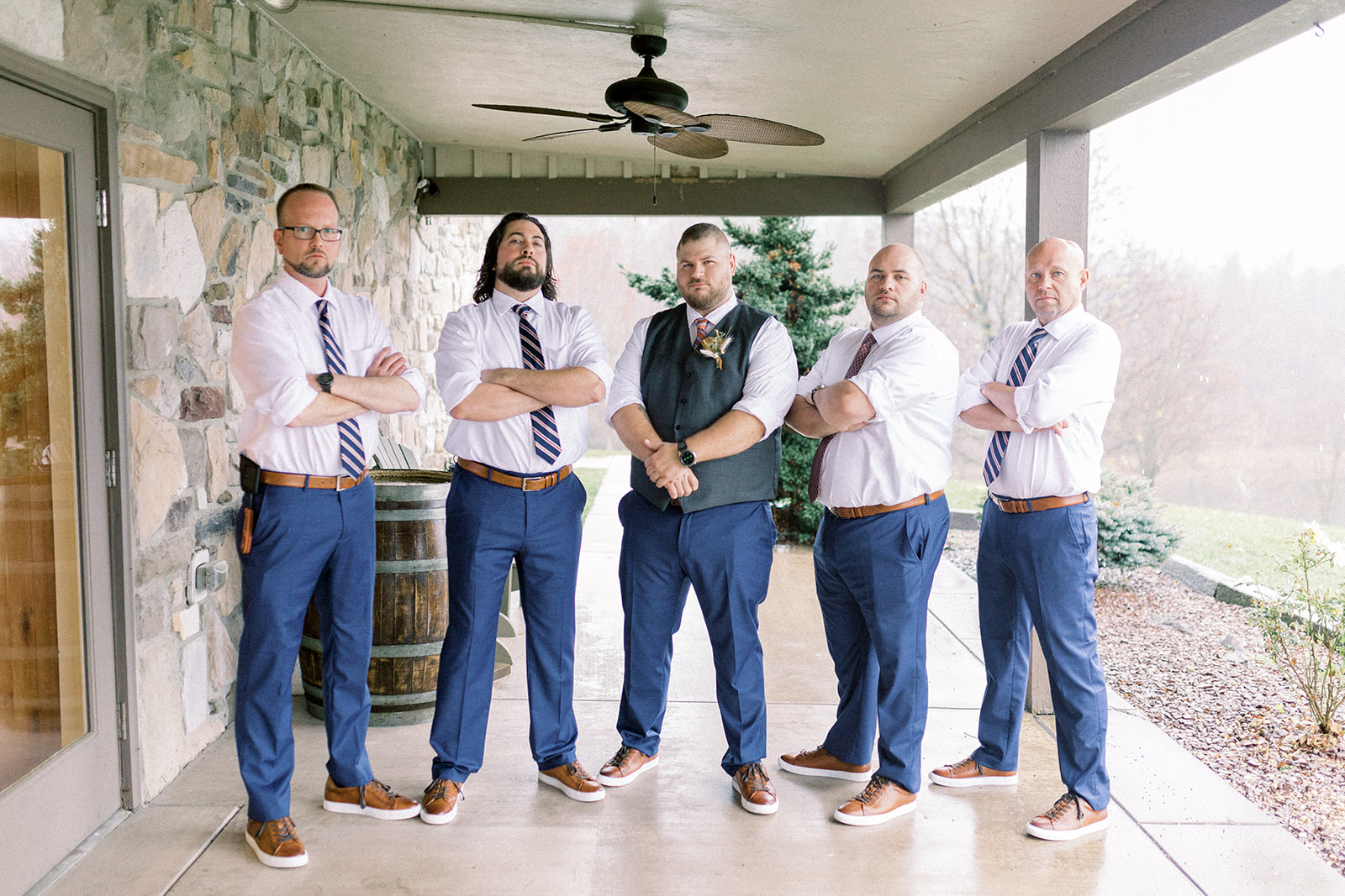 Pennsylvania wedding photographer captures groom standing with groomsmen