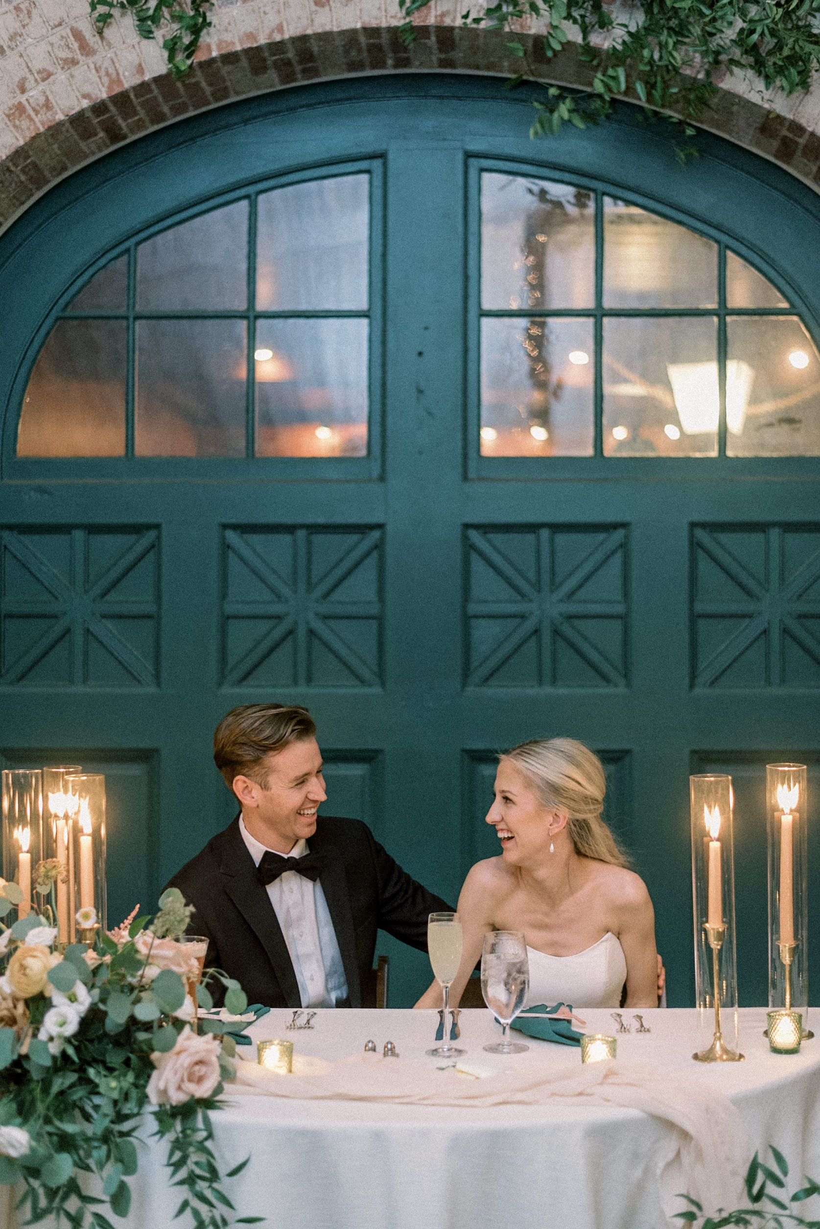 5 Things You Should Know Before Booking Your Wedding Photographer